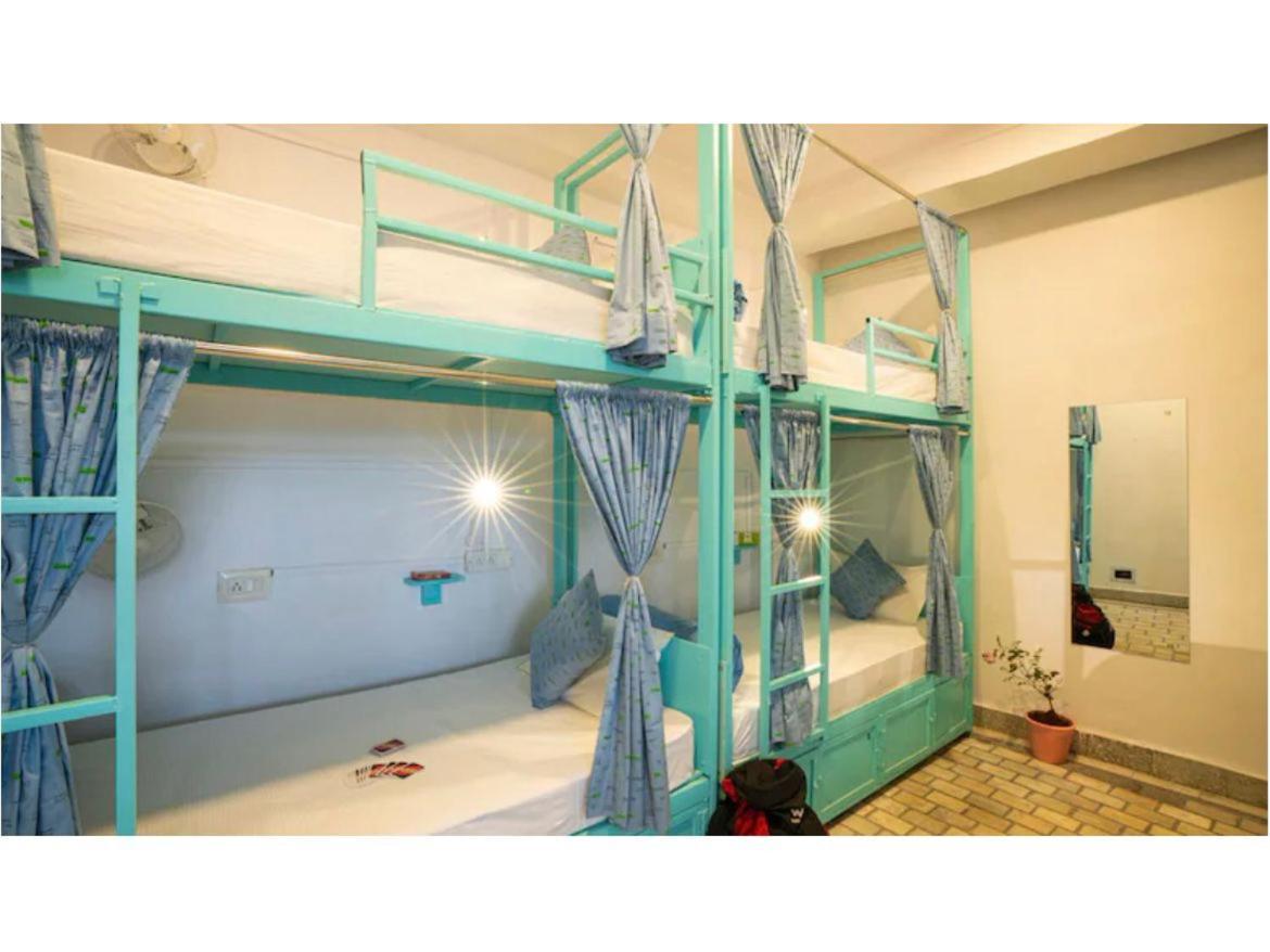 Unplanned Hostel أُودايبور المظهر الخارجي الصورة