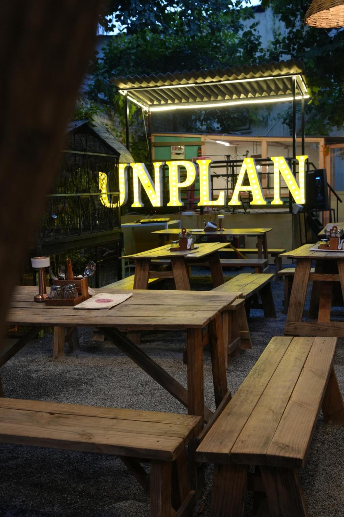 Unplanned Hostel أُودايبور المظهر الخارجي الصورة